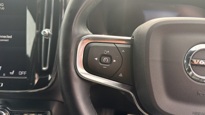 Volvo Xc40 1.5 T5 Recharge PHEV R DESIGN Pro 5dr Auto Estate